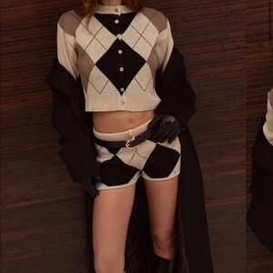 NWT PLT BEIGE MATCHING KNITTED SET